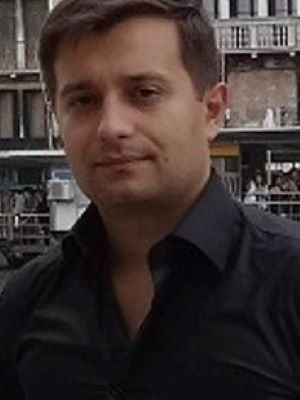 Михаил Панарин