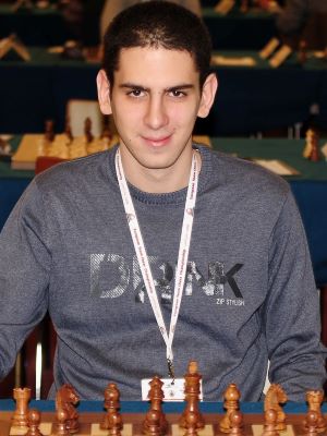 Данни Разников
