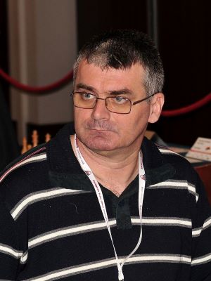 Младен Палац