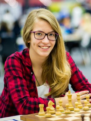 Ставрула Цолакиду