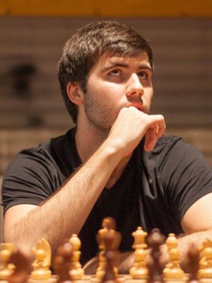 Равен Стерт