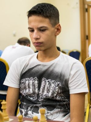 Димитрис Алексакис