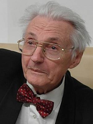 Эдуард Дубов